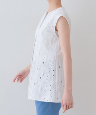 春ＳＡＬＥ！【洗える】フラワーカット刺繍ノースリーブブラウス（２００２４１５５６１）