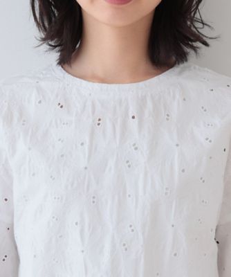 【洗える】フラワーカット刺繍フレアスリーブブラウス（２００２４１５５６２）