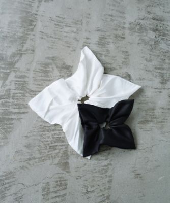 ｈｅｙｅｐ｜Ｓｉｌｋ　Ｓｑｕａｒｅ　Ｍｅｄｉｕｍ　Ｓｃｒｕｎｃｈｉｅ（２００２４２６８５６）