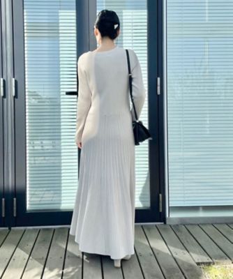【上品な落ち感・美シルエット】アイレットリブデザインニットワンピース（２００２４２９２１２）