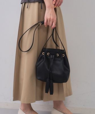 【美品】ピッピシック⭐️かごバッグ 巾着 カラフル ボーダー タッセル 美品】ピッピシック⭐️かごバッグ 巾着 カラフル ボーダー タッセル