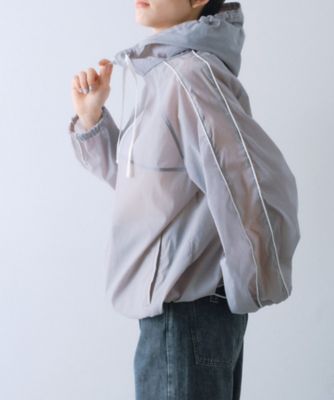 ｓｈｅｅｒ　ｓｐｏｒｔｙ　ｂｌｏｕｓｏｎ（２００２４４７１２８）