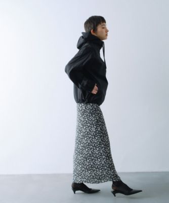 ｓｈｅｅｒ　ｓｐｏｒｔｙ　ｂｌｏｕｓｏｎ（２００２４４７１２８）