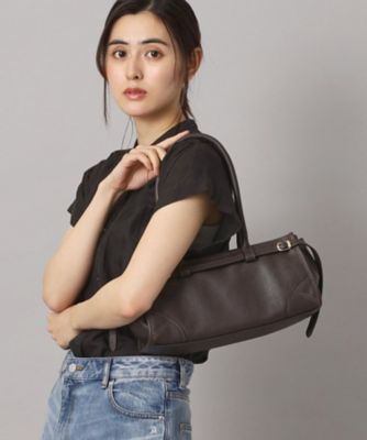 AULENTTI（オウレンティ）横長ベルト付きボストンバッグ