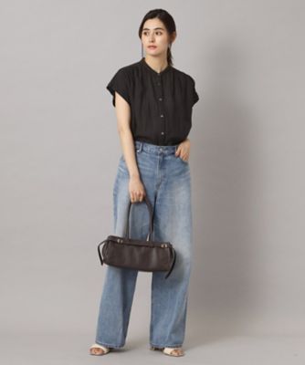 AULENTTI（オウレンティ）横長ベルト付きボストンバッグ