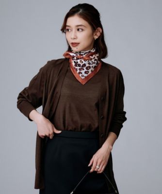 未使用級✨フォクシー シルクカーディガン 薄手 羽織り ロゴプレート ブラック 未使用級✨フォクシー シルクカーディガン 薄手 羽織り ロゴ