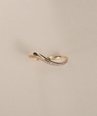 ＜COCOSHNIK (Women)＞Ｋ１０ダイヤモンド　アシンメトリーＳライン　リング（２００２５２７７０２）