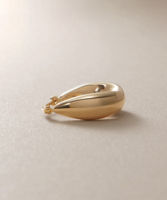 Ｋ１０中空カーブインシェイプ　フープピアス（２００２５２８０５４）