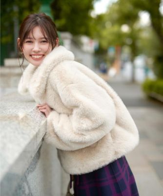 フェイクファー　ショートコート ZOZOTOWN限定再販]ビッグカラーフェイクファーショートコート