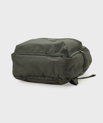 みぃ品 RedNameバックパック － ミニマルデザインが叶える使い