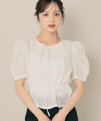 ＜COUTURE BROOCH (Women)＞フリル５分袖ブラウス（２００２５３２５２２）