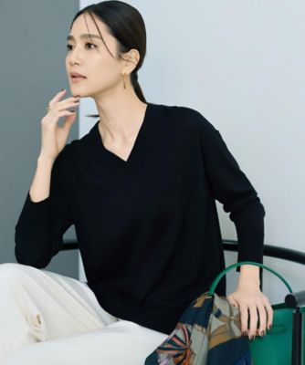 洗える／薄手／ウール100％】Vネックロングウールニット