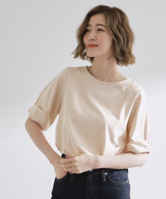 きちんと感と女性らしさ、二の腕カバーが一枚で叶う 袖口パール