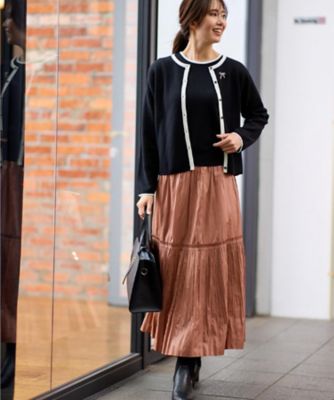 秋映え／単品使い◎／すっきり見え】ブローチ付きニットアンサンブル