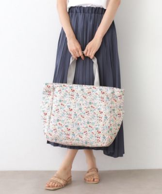 ローラ アシュレイ（LAURA ASHLEY）/【STORY掲載！撥水加工キャリーセット可】ロサ サンクタ柄 トラベル トートバッグ STORY掲載！／撥水加工／キャリーセット可】ロサ サンクタ柄
