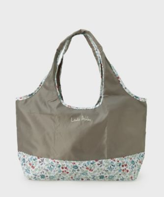 ＜LAURA ASHLEY＞【ＳＴＯＲＹ掲載！／撥水加工】ロサ　サンクタ柄　マーケット　トートＭ＆ポーチ（２００２５３５９９１）