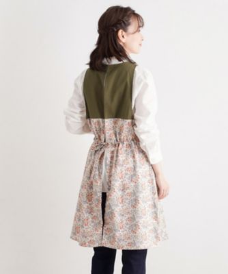 まほうのエプロン あかり パティシエスタイル　イリュージョンレア 形態安定加工】エラビー フローラル柄 エプロン