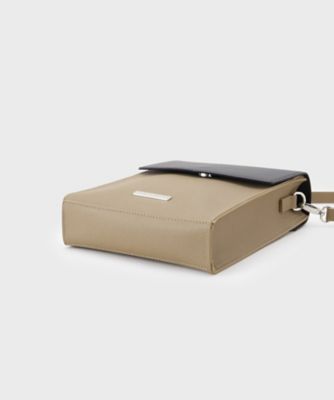 タグ付き 日本製 プラージュ Vネック スクエアショルダー カットソー トップス タグ付き 日本製 プラージュ Vネック スクエアショルダー カットソー