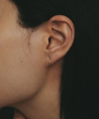 スタッドピアス K10ダイヤモンド カーブライン スタッドピアス