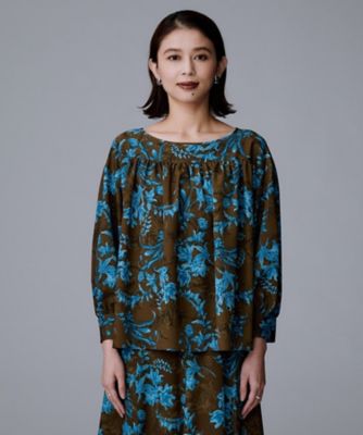 洗える／セットアップ可能】オーナメントフラワー ブラウス