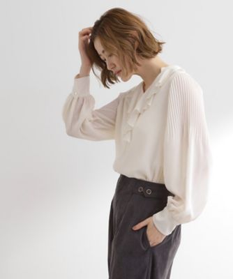 パフ袖　フロントフリル　長袖　ブラウス フリル パフスリーブ シャツ 長袖 ホワイト トップス hr2864 (ブラウス