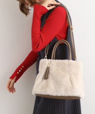 ＜GROVE (Women)＞タックタッセルフェイクファー２ＷＡＹトート（２００２５４６３６８）