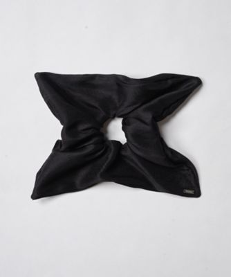 heyep Silk Square Large Scrunchie ブラック Silk Square Large Scrunchie – heyep