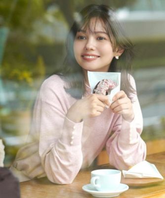 ふんわりボトルネックパフスリーブニット【洗濯機OK