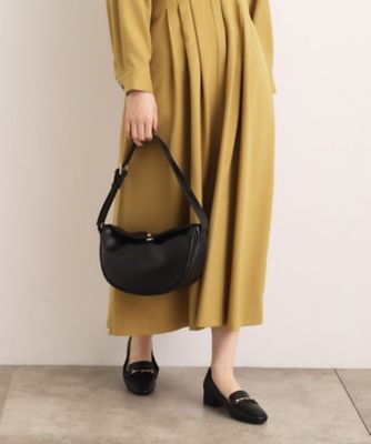 ＜GROVE (Women)＞フラップヒネリムーンショルダー（２００２５５３０４２）