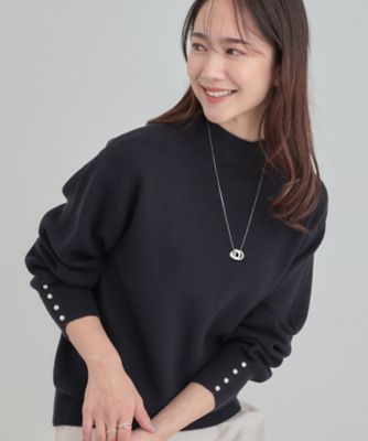 洗濯機可／毛玉になりにくい】お袖パールで上品な ハイネックニット