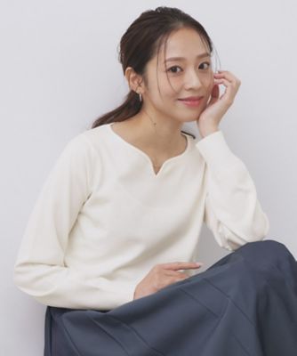 ＜index (Women)＞ゴールドパーツ付きハートネックニット【洗濯機ＯＫ】（２００２５５３６５１）