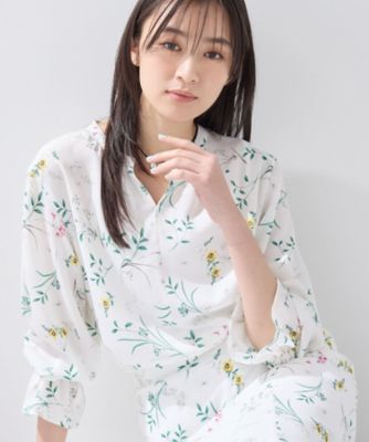 ＜INDIVI L (Women/大きいサイズ)＞【ＳＥＴＵＰ可能】モダンフラワー柄キャンディスリーブブラウス（２００２５５５１５１）