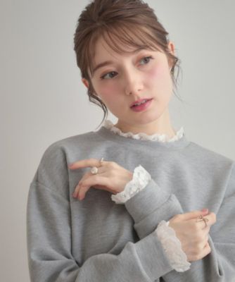 トラノイ　フリルデザインプルオーバー新品未使用　グレージュ トラノイ フリルデザインプルオーバー新品未使用 グレージュ