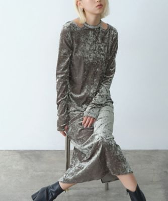 ＜CODE A (Women)＞ｎｅｃｋ　ｐｏｉｎｔ　ｖｅｌｏｕｒ　ｄｒｅｓｓ（２００２５５５５９８）