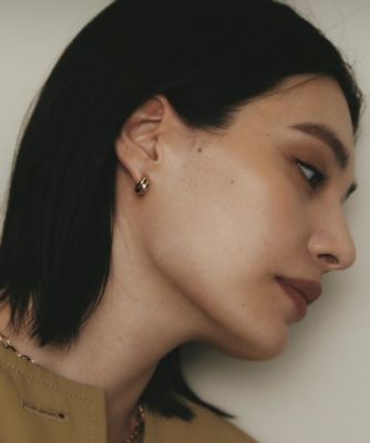 K10プランプシフテッドフープ スタッドピアス  