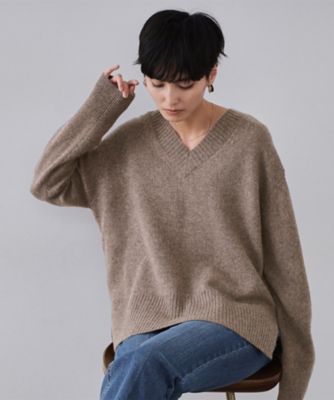 OPAQUE.CLIP (Women)/オペークドットクリップ リラクシーVネックミドルゲージニット(2002562303) チャ042 トップス【三越伊勢丹/公式】