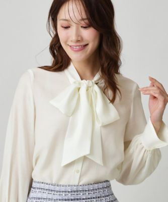 ＜COUP DE CHANCE (Women)＞【手洗い可／日本製】シアーリボンブラウス（２００２５６７６７４）