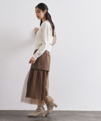 ビジューネックミドルゲージニット【洗濯機OK