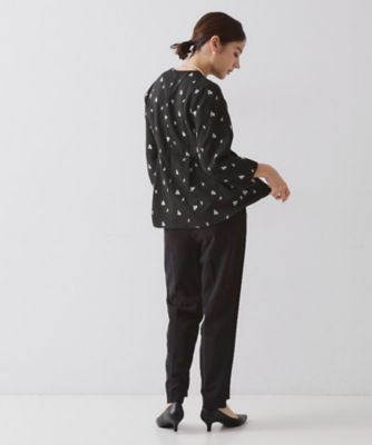 フラワー刺繍ペプラムブラウス【洗濯機OK】（2002573523
