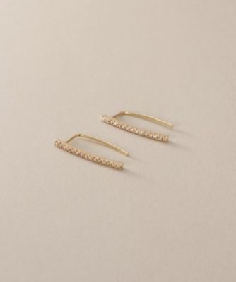 ＜COCOSHNIK (Women)＞Ｋ１０ダイヤモンド　カーブライン　フックピアス（２００２５７５１４３）