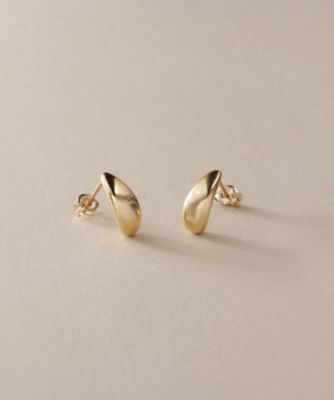 ＜COCOSHNIK (Women)＞Ｋ１０中空ペアシェイプカーブ　スタッドピアス（２００２５７５１５７）