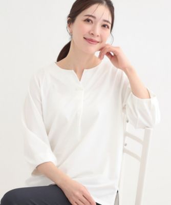 ＜SHOO LA RUE (Women)＞【洗濯機可／イージーケア／ＵＶ】パール調付きカットブラウス（２００２５８０２２８）