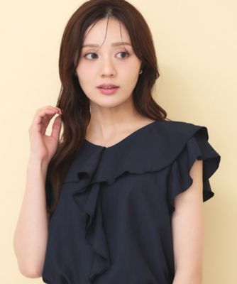 接触冷感】マットサテンフリルフレンチブラウス《吸水速乾／防シワ