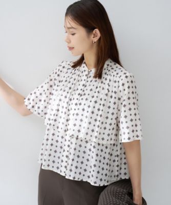 ＜UNTITLED (Women)＞【洗える／前開きボタン】コモンプリントブラウス（２００２５９８１２８）