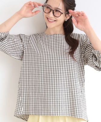 ＜SHOO LA RUE (Women)＞【セットアップ可／Ｓ－ＬＬ／洗濯機可】二の腕もカバーしてくれる　さらっとした着心地の６分袖サッカーブラウス（２００２５９９４８６）