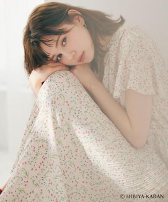 ◇【日比谷花壇コラボ】ラッフルタイプリーツワンピース【防シワ／洗濯