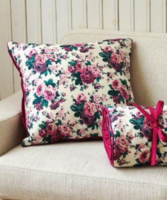 ＜LAURA ASHLEY＞エレンボロー　ローズ柄　クッション（２００２６０６７３８）