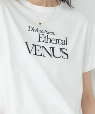 ＜GALLEST (Women)＞タイポグラフィＴシャツ【接触冷感】（２００２６１１２４０）