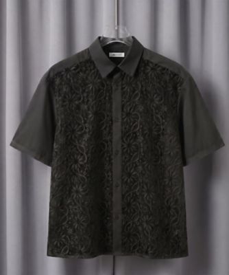 昨年売上1500枚超え！】ボタニカルレースシャツ／フラワーデザイン