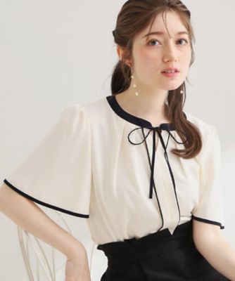 ＜COUTURE BROOCH (Women)＞【洗濯機可】配色パイピング　ブラウス（２００２６２３７８５）